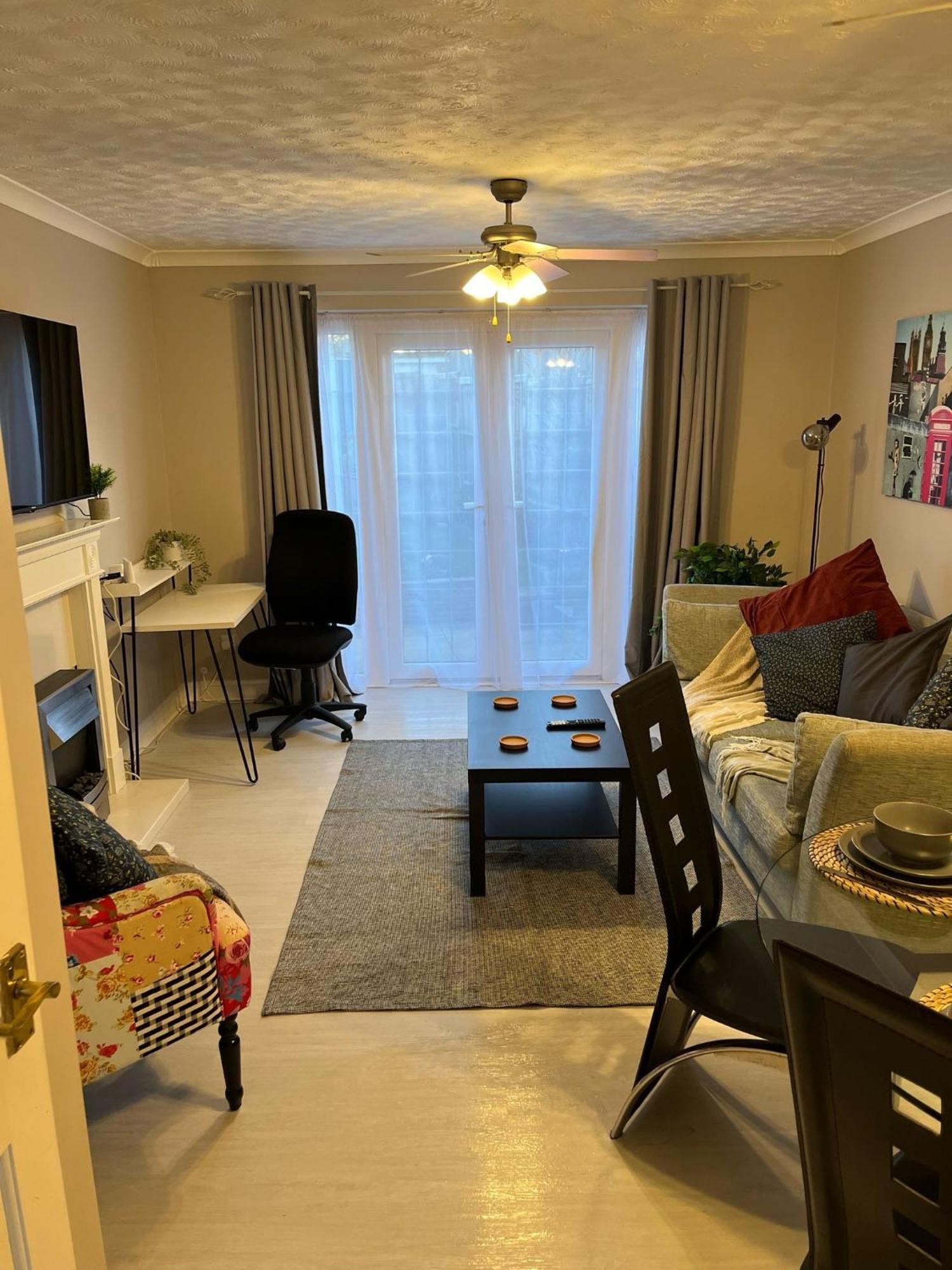 Cosy Corner - 2 Beds, Free Parking, Next To Southampton General Hospitalヴィラ エクステリア 写真