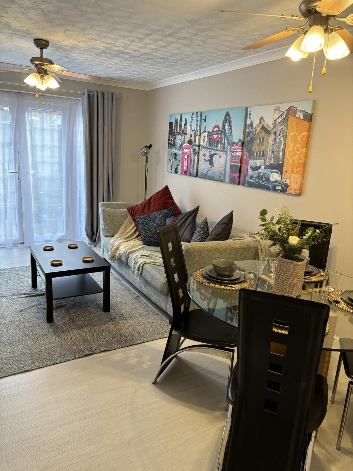 Cosy Corner - 2 Beds, Free Parking, Next To Southampton General Hospitalヴィラ エクステリア 写真