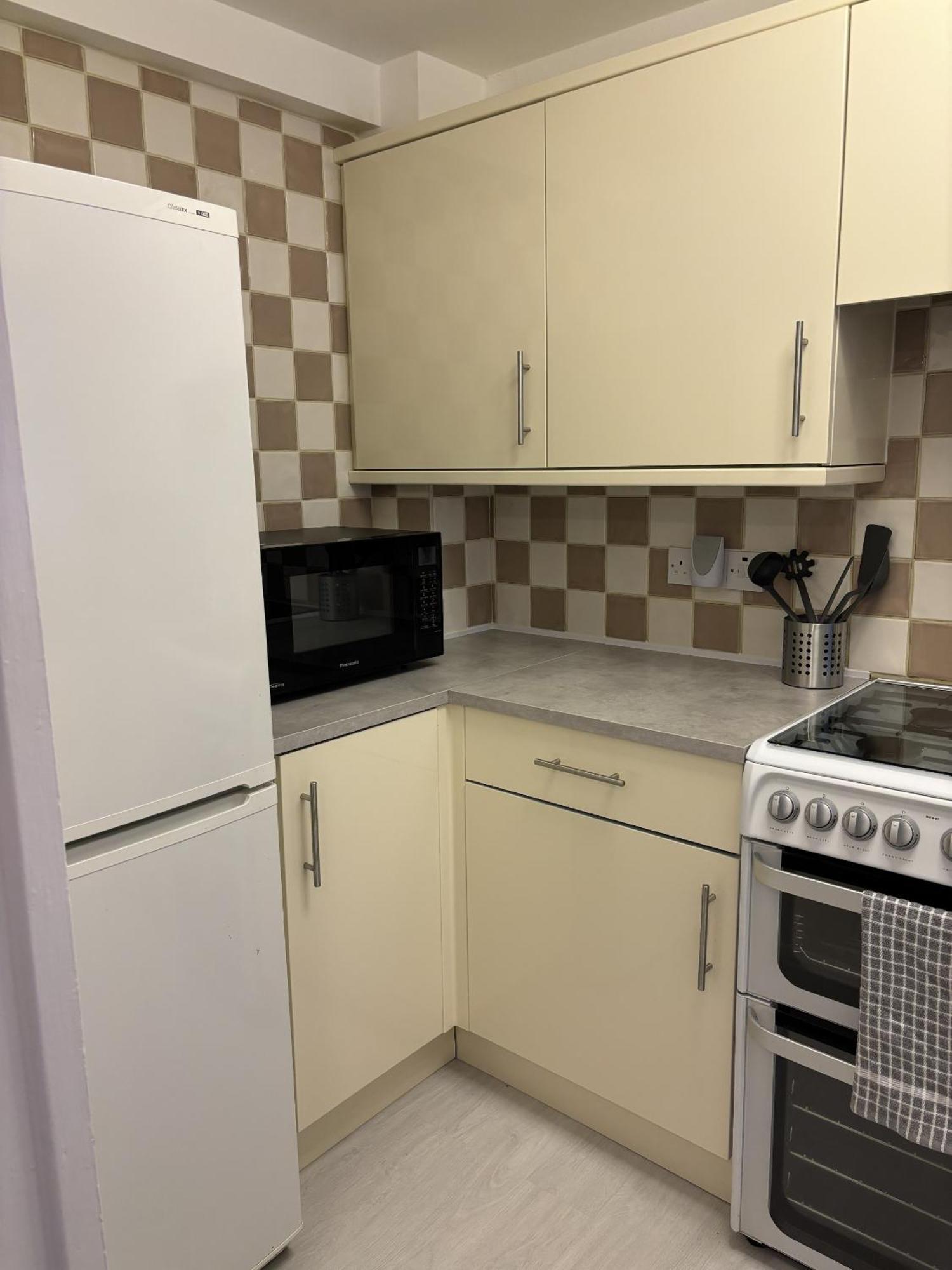 Cosy Corner - 2 Beds, Free Parking, Next To Southampton General Hospitalヴィラ エクステリア 写真